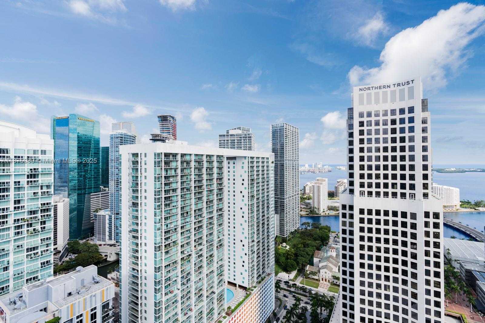 Small Image of 68 SOUTH EAST 6TH ST #3706, Miami Number 17