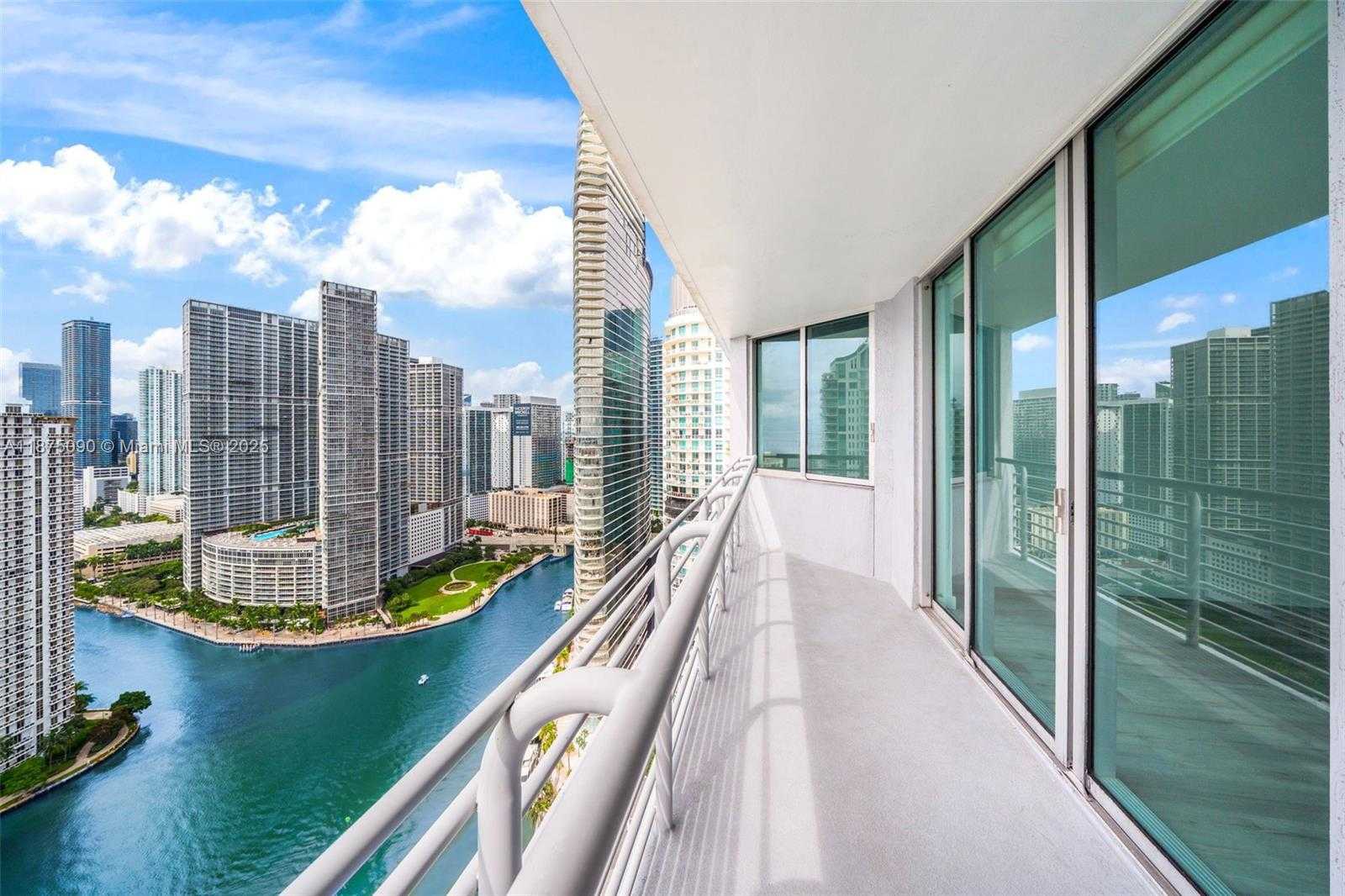 Small Image of 325 SOUTH BISCAYNE BLVD #3819, Miami Number 25