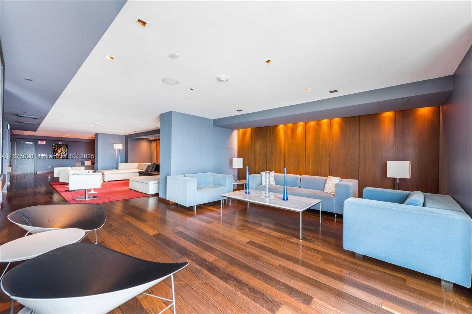 Small Image of 325 SOUTH BISCAYNE BLVD #3819, Miami Number 32
