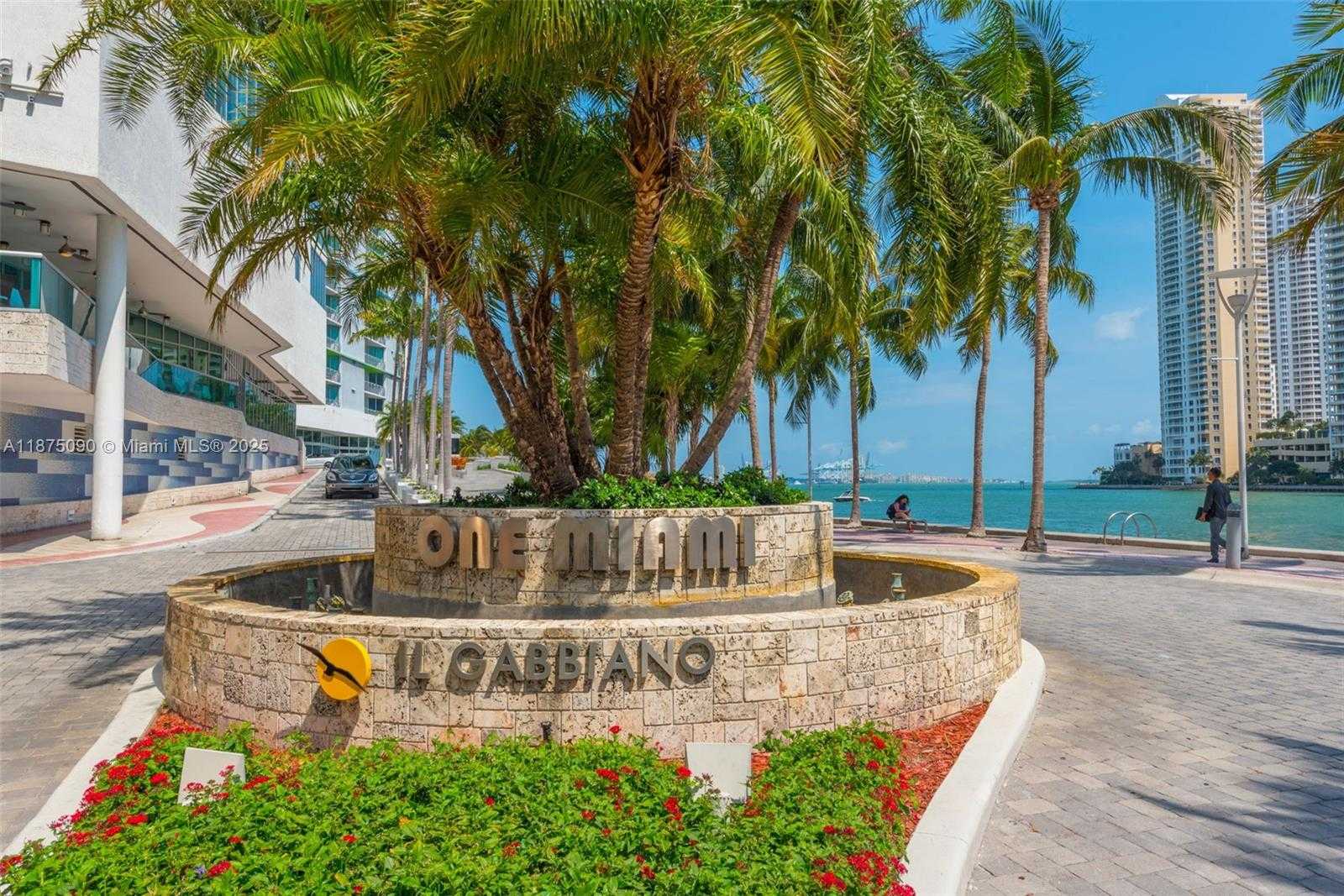 Small Image of 325 SOUTH BISCAYNE BLVD #3819, Miami Number 38