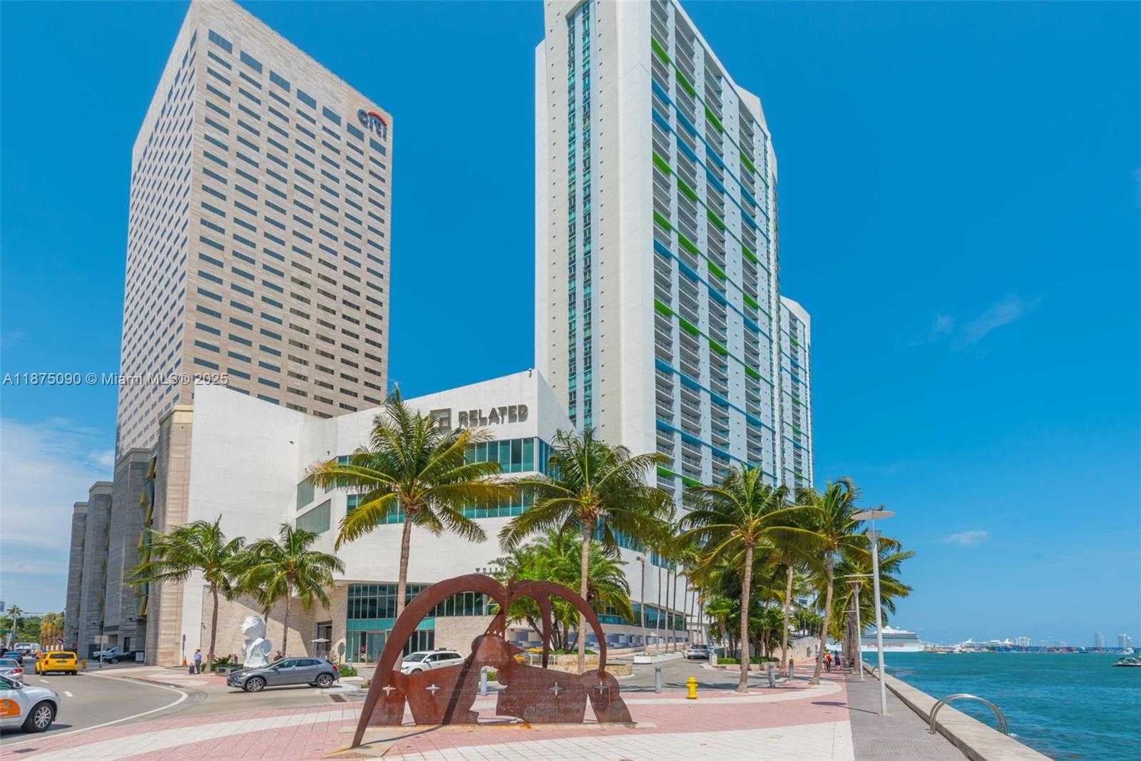 Small Image of 325 SOUTH BISCAYNE BLVD #3819, Miami Number 39