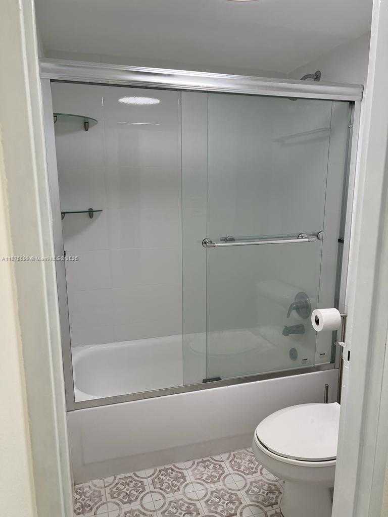 Small Image of 9225 COLLINS AVE #807, Surfside Number 15