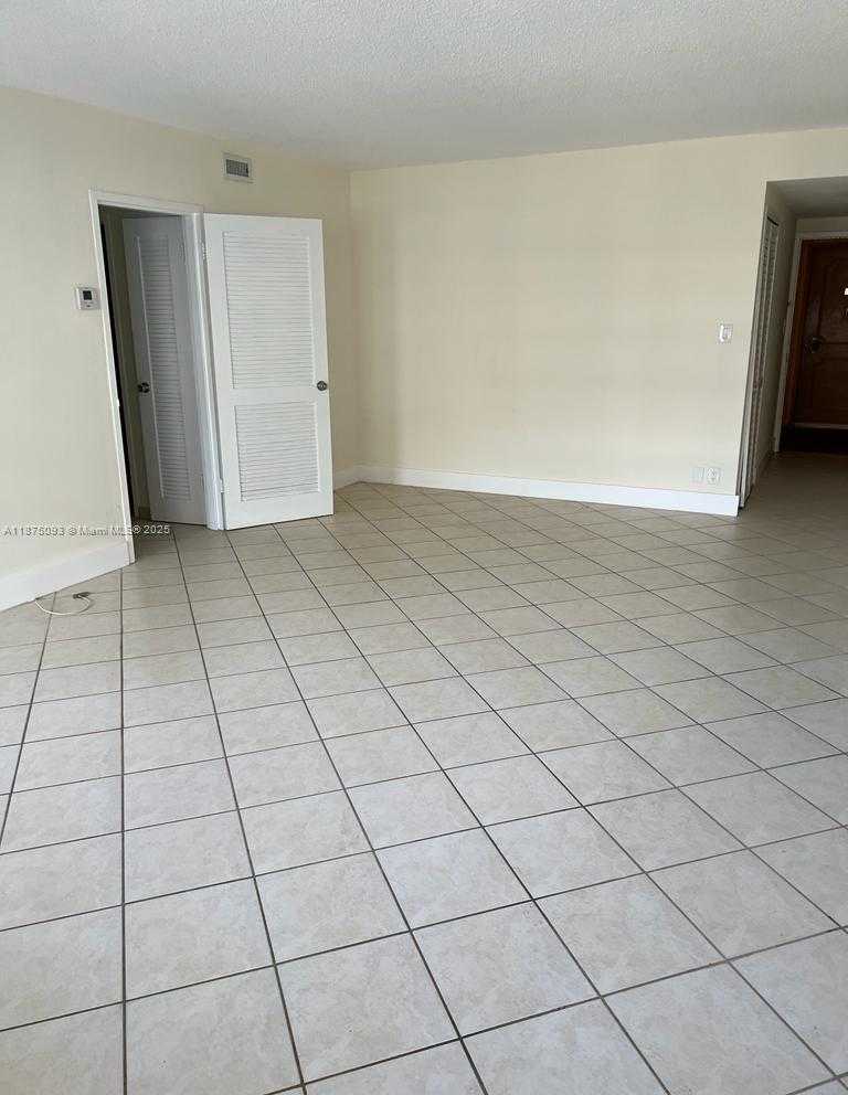 Small Image of 9225 COLLINS AVE #807, Surfside Number 8