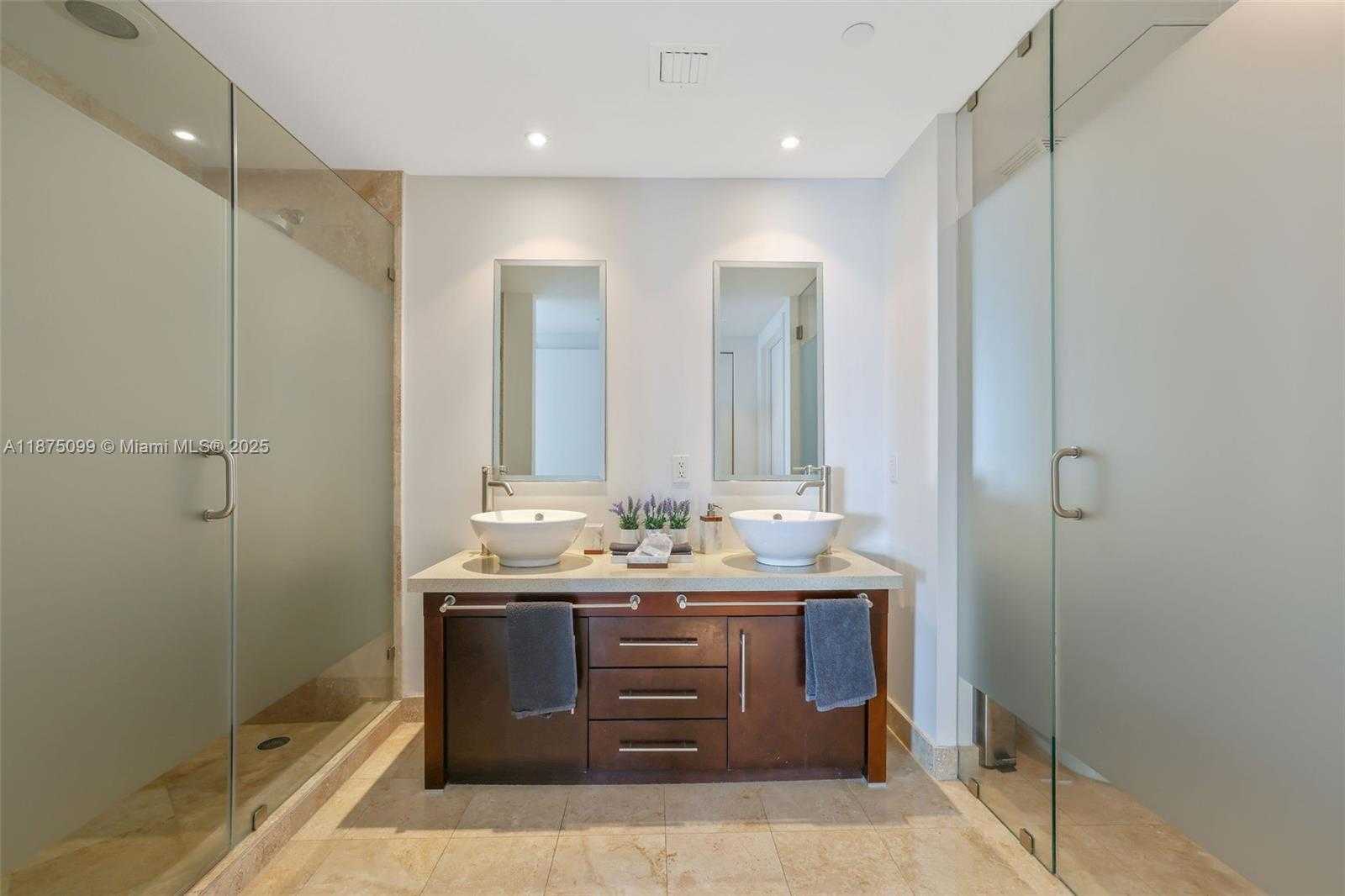 Small Image of 350 SOUTH MIAMI AVE #3002, Miami Number 13