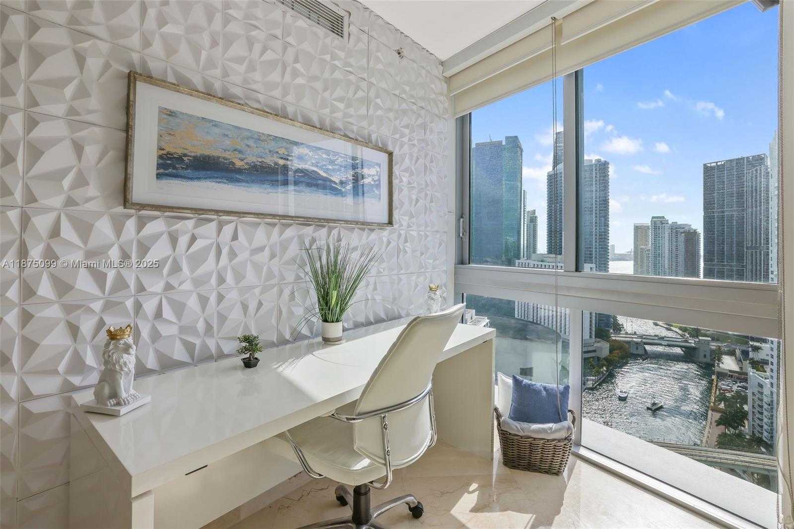 Small Image of 350 SOUTH MIAMI AVE #3002, Miami Number 20