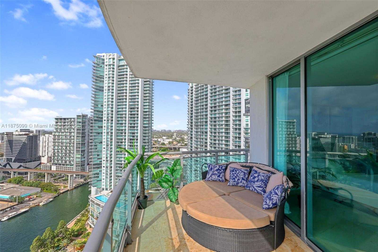 Small Image of 350 SOUTH MIAMI AVE #3002, Miami Number 3