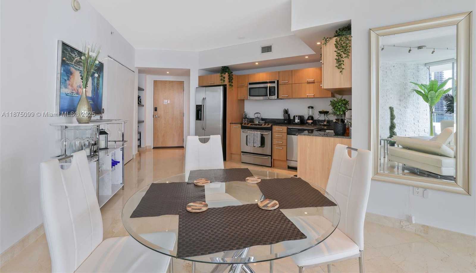 Small Image of 350 SOUTH MIAMI AVE #3002, Miami Number 7