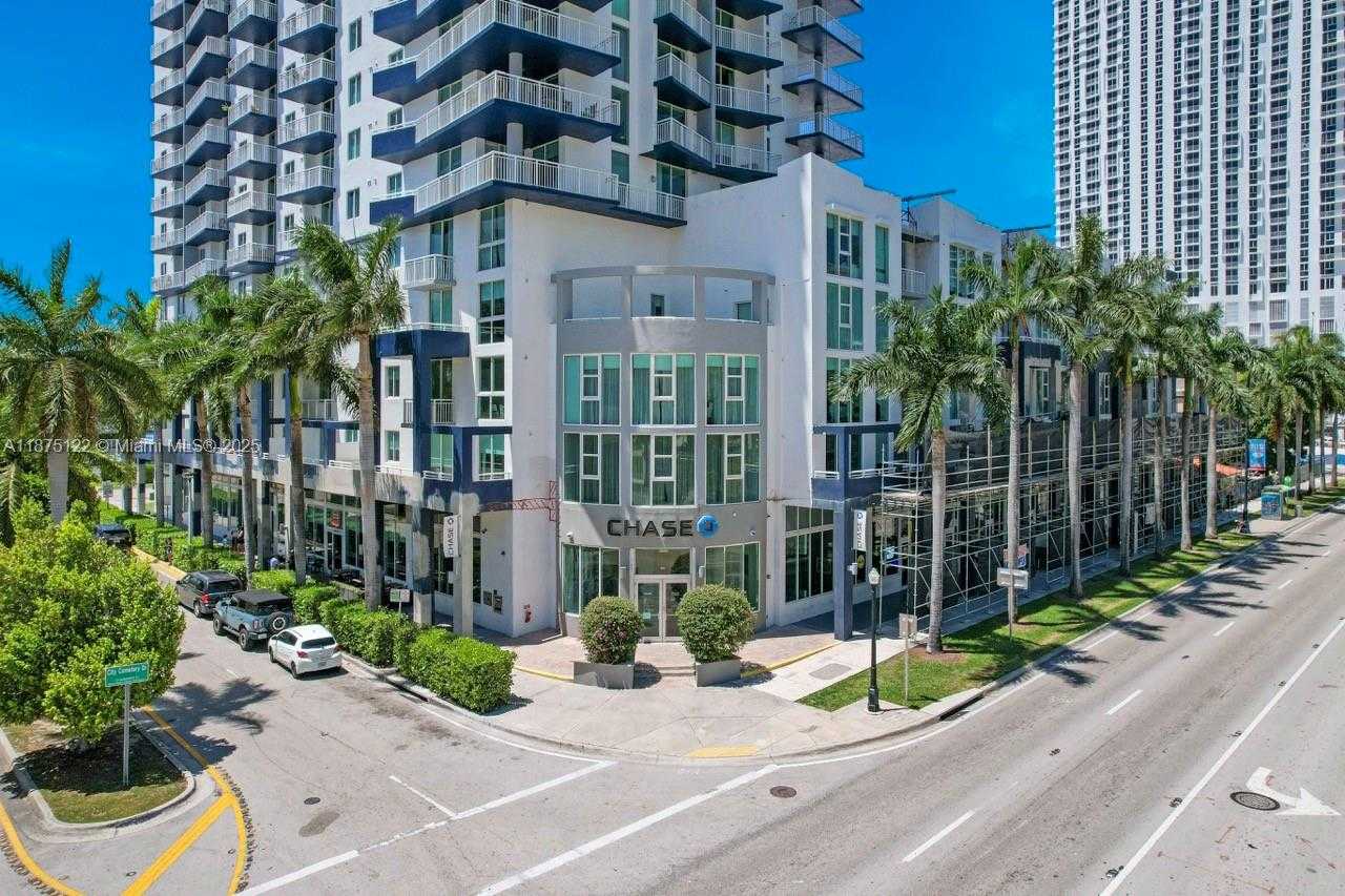 Small Image of 275 NORTH EAST 18TH ST #909, Miami Number 3