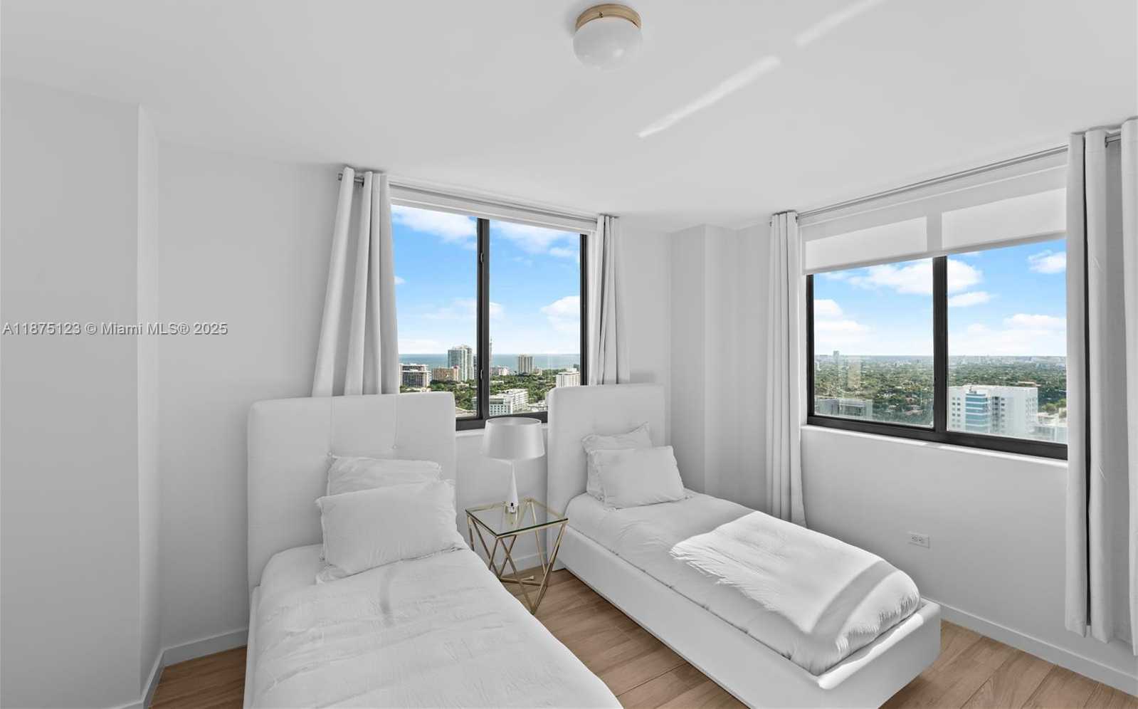 Small Image of 999 SOUTH WEST 1ST AVE #3304, Miami Number 11