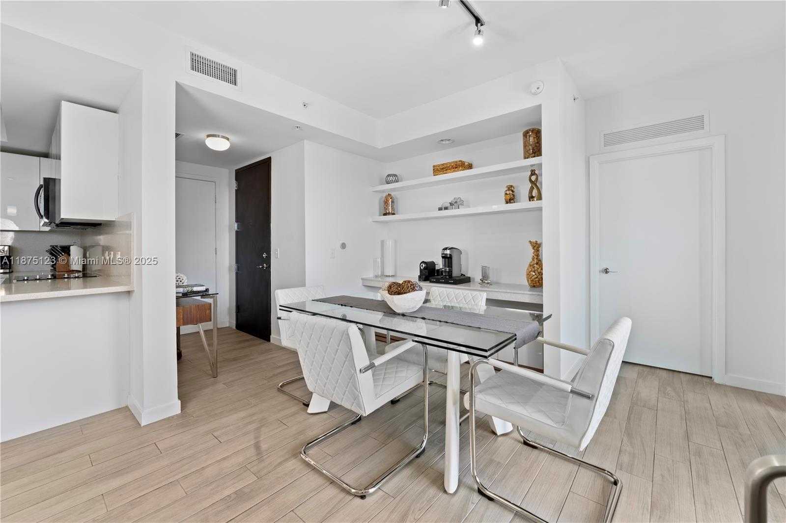 Small Image of 999 SOUTH WEST 1ST AVE #3304, Miami Number 13