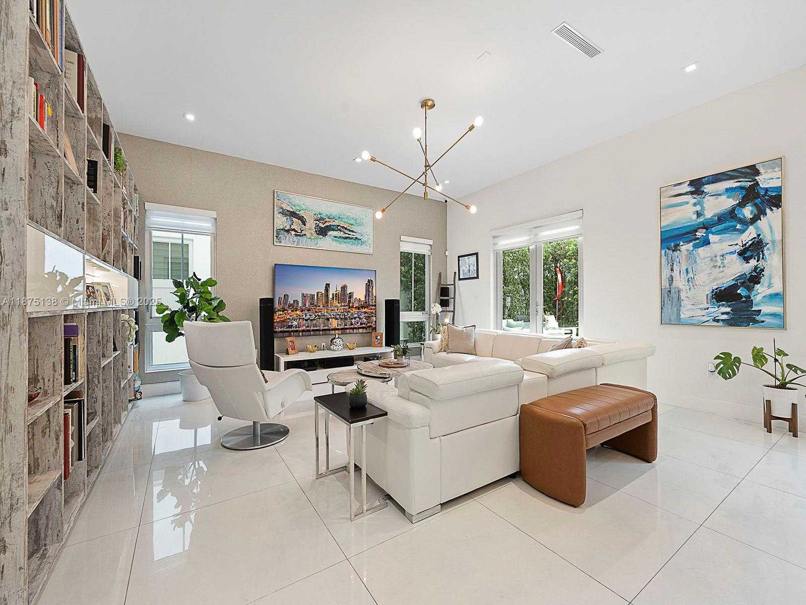 Small Image of 8271 NORTH WEST 34TH DR #., Doral Number 11