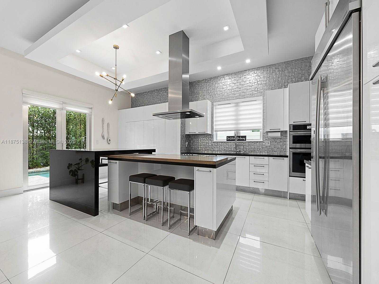 Small Image of 8271 NORTH WEST 34TH DR #., Doral Number 16