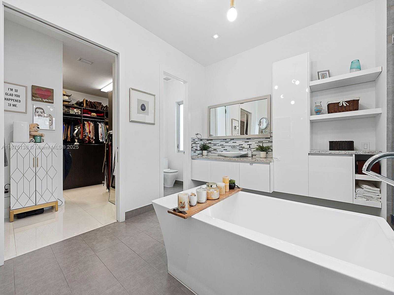 Small Image of 8271 NORTH WEST 34TH DR #., Doral Number 27
