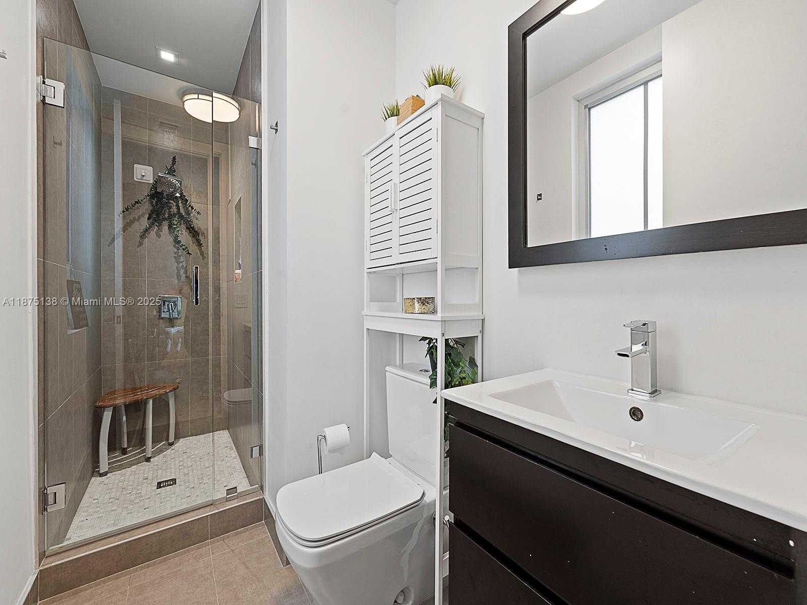 Small Image of 8271 NORTH WEST 34TH DR #., Doral Number 33