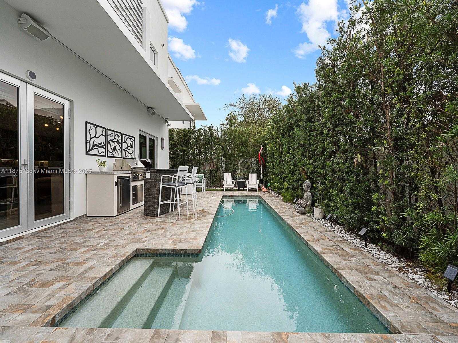 Small Image of 8271 NORTH WEST 34TH DR #., Doral Number 47