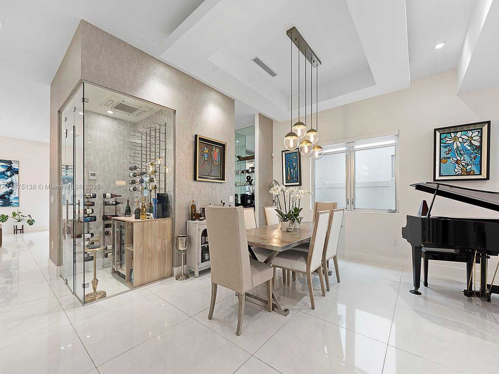 Small Image of 8271 NORTH WEST 34TH DR #., Doral Number 6