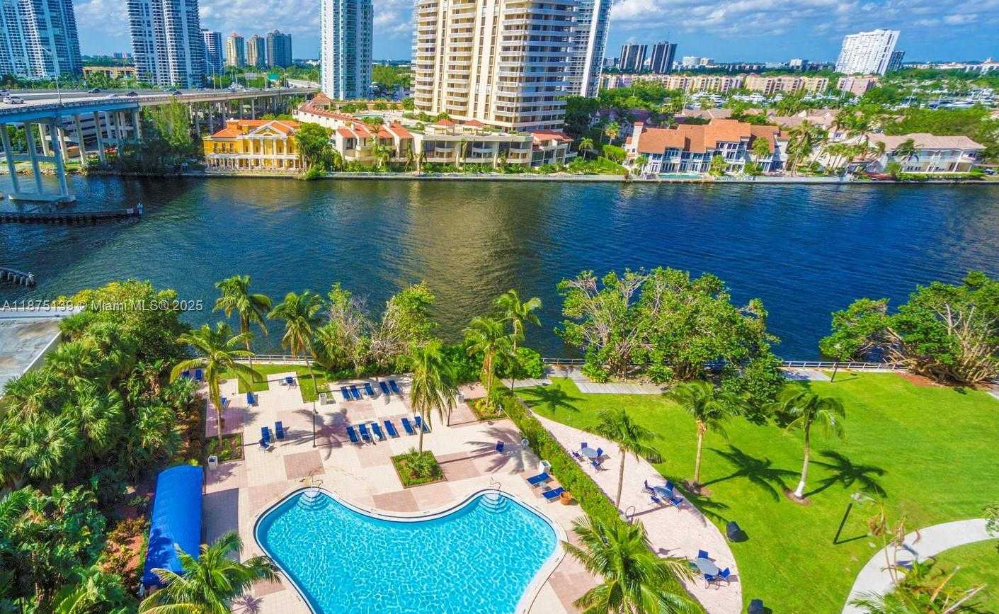 Small Image of 19390 COLLINS AV #1515, Sunny Isles Beach Number 24