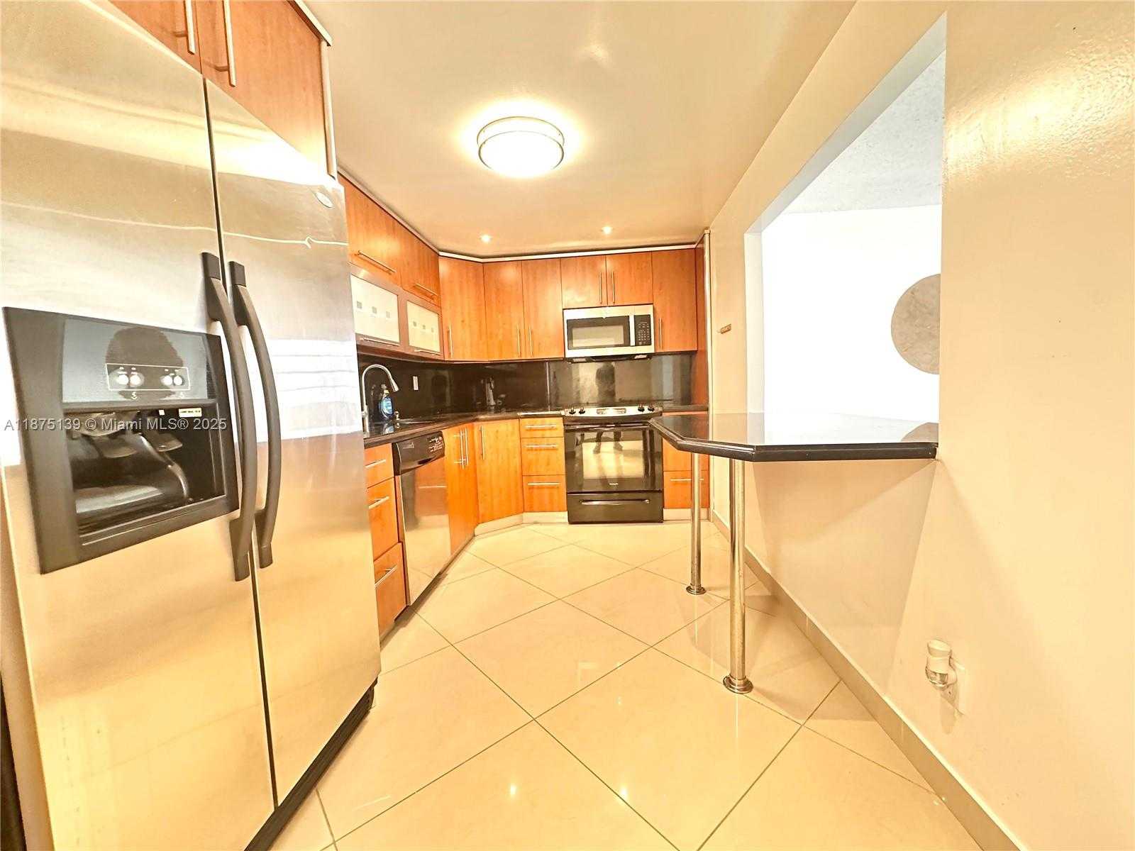 Small Image of 19390 COLLINS AV #1515, Sunny Isles Beach Number 8