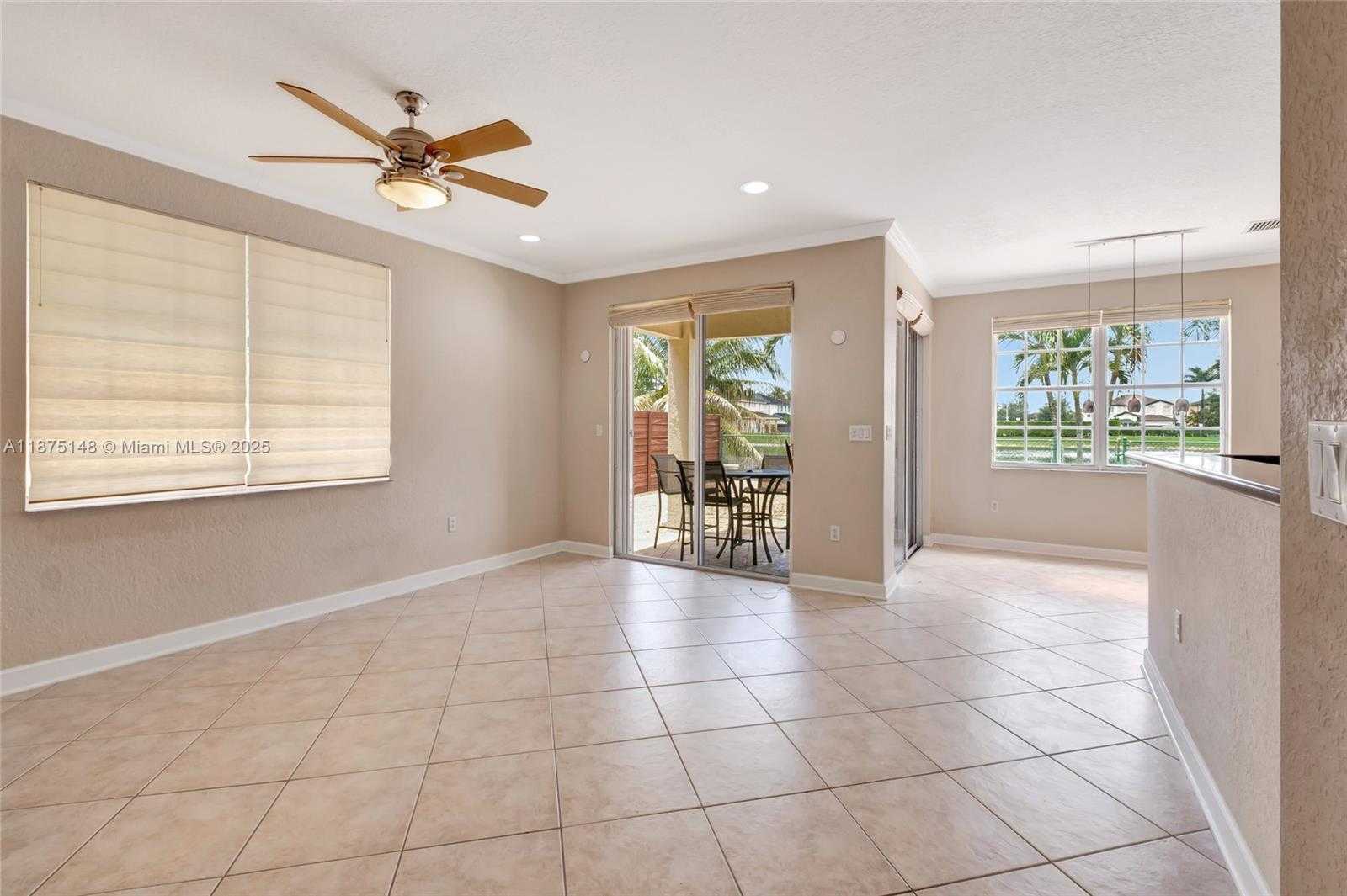 Small Image of 14443 SOUTH WEST 12TH LN, Miami Number 10