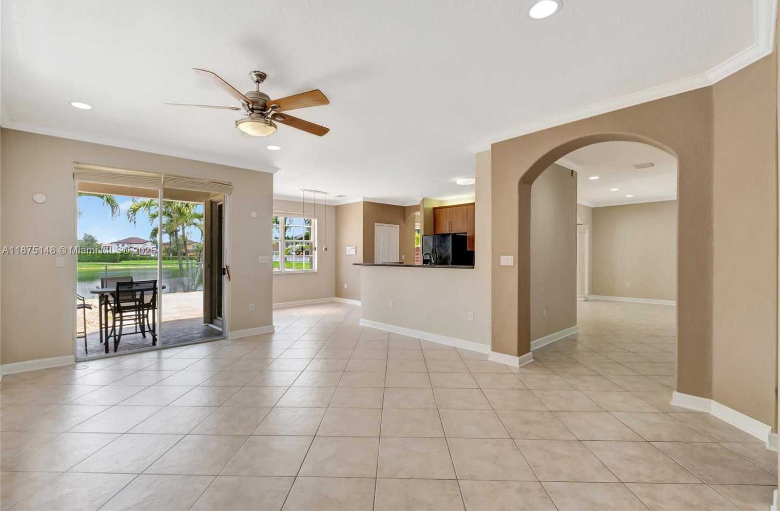 Small Image of 14443 SOUTH WEST 12TH LN, Miami Number 11