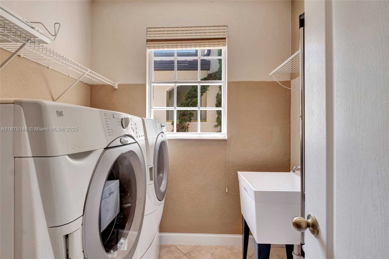Small Image of 14443 SOUTH WEST 12TH LN, Miami Number 13