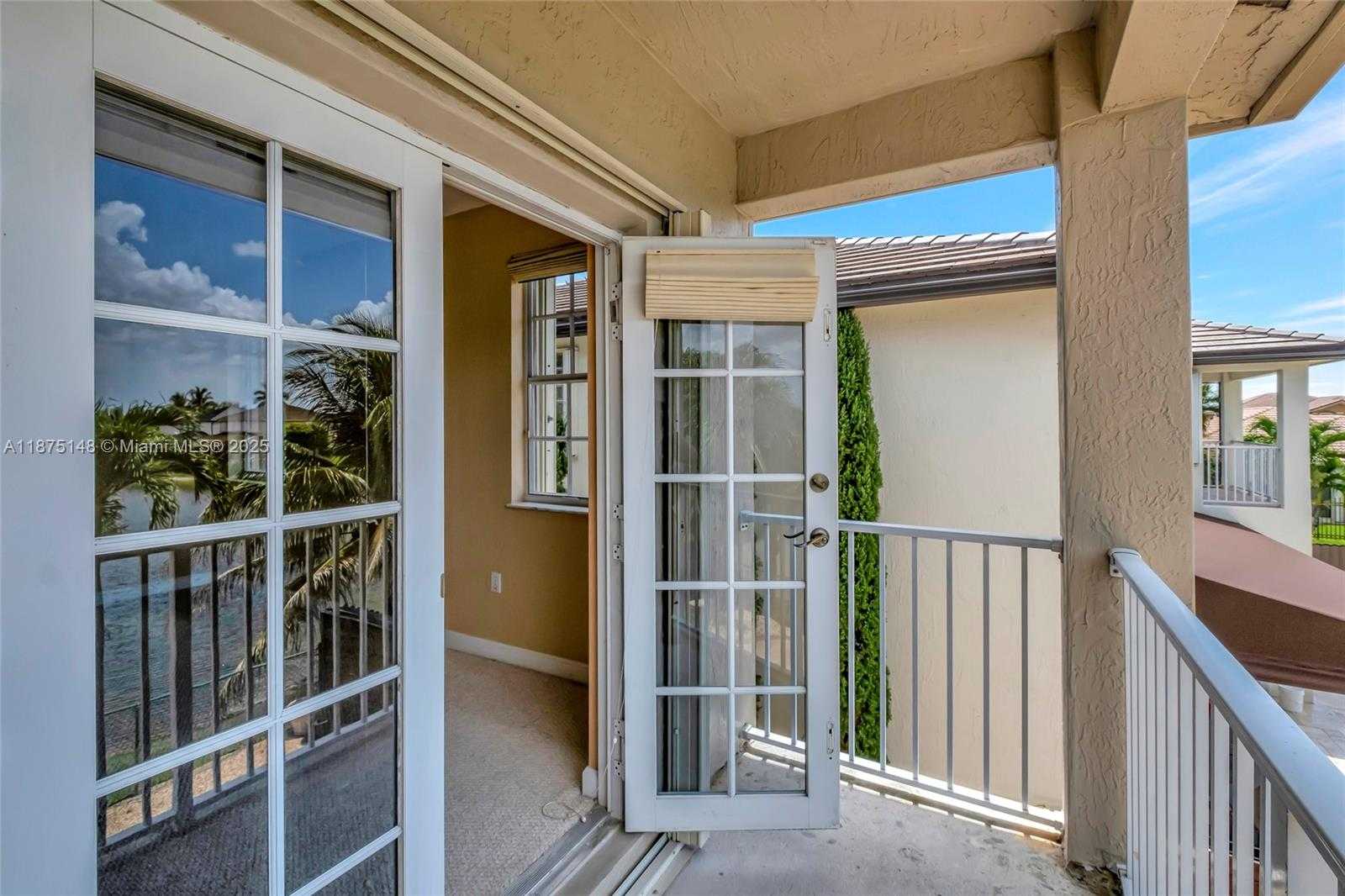 Small Image of 14443 SOUTH WEST 12TH LN, Miami Number 34