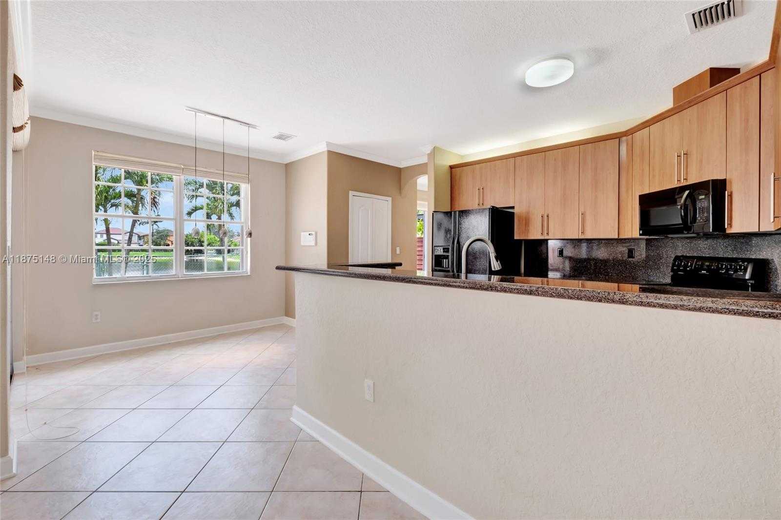 Small Image of 14443 SOUTH WEST 12TH LN, Miami Number 9