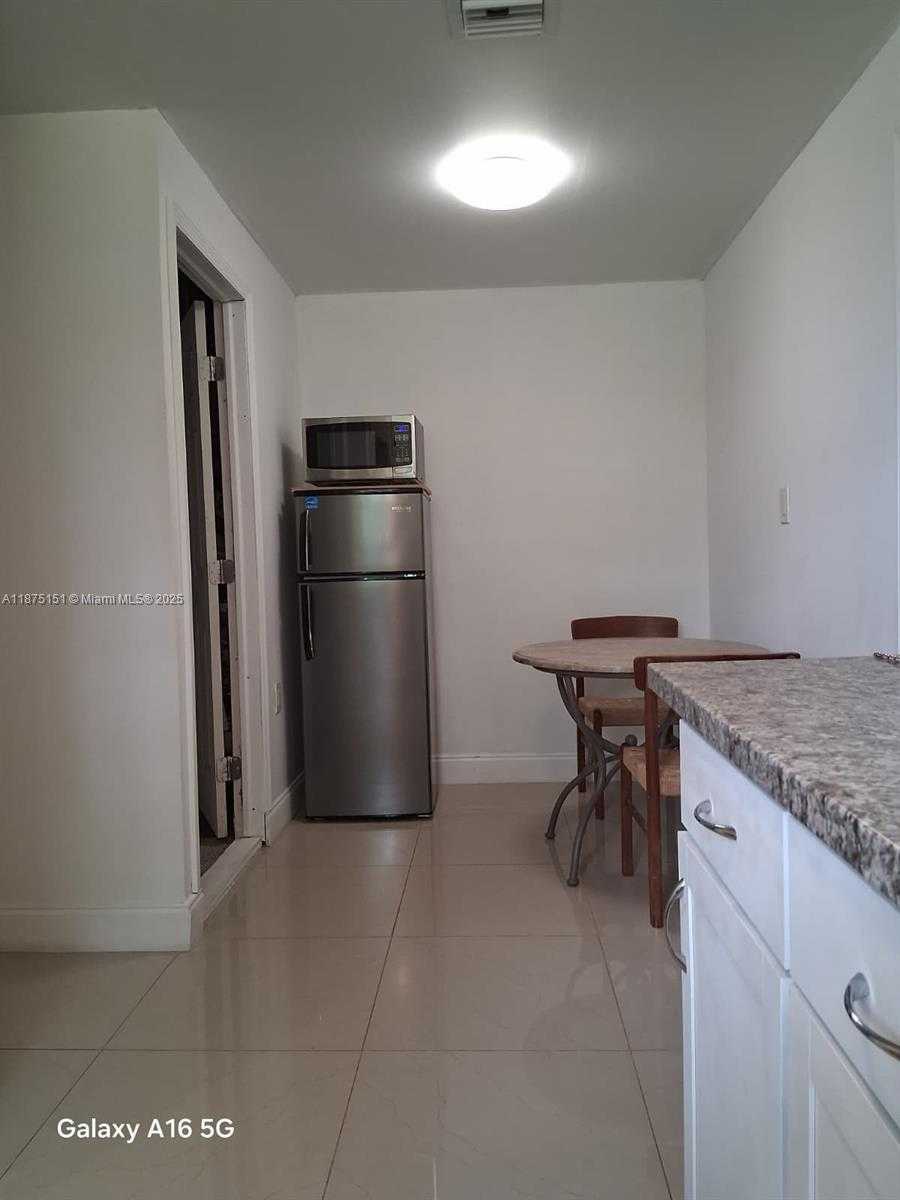 Small Image of 20 HOLLY LN #2, Plantation Number 4