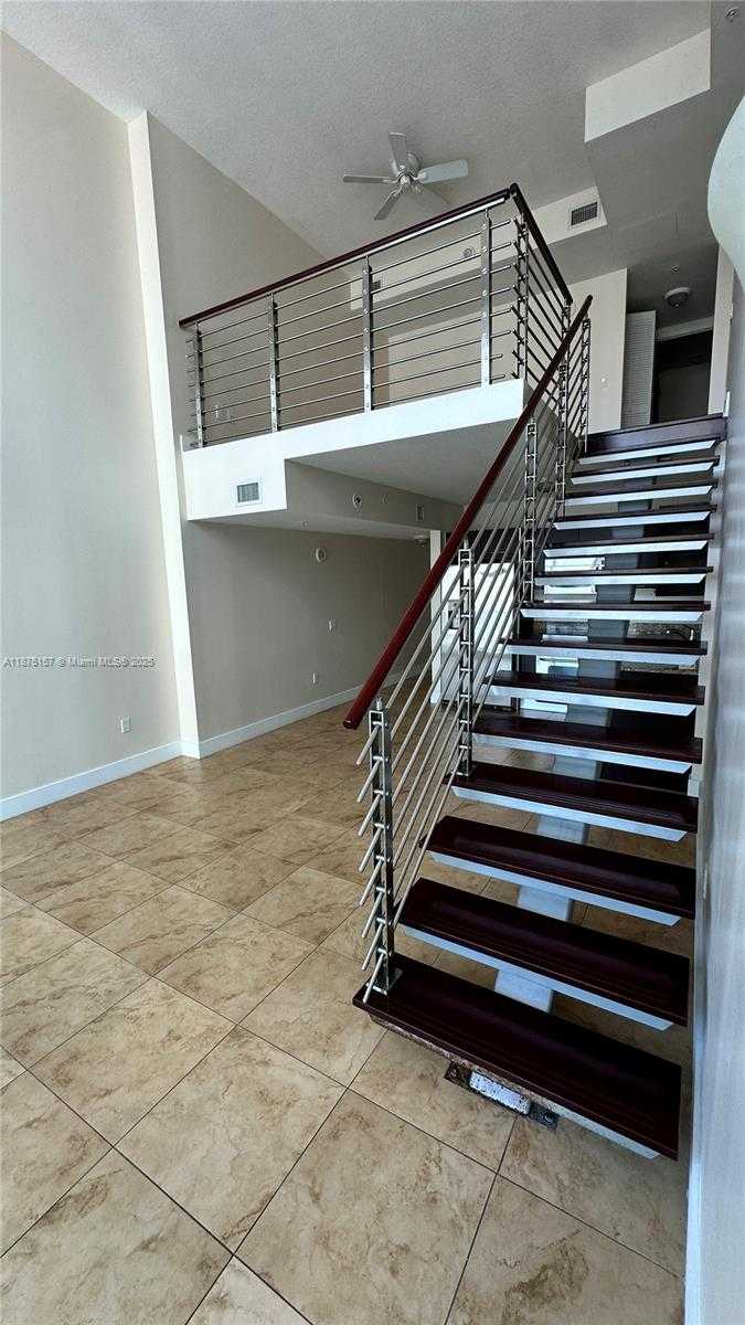 Small Image of 41 SOUTH EAST 5TH ST #1104, Miami Number 19