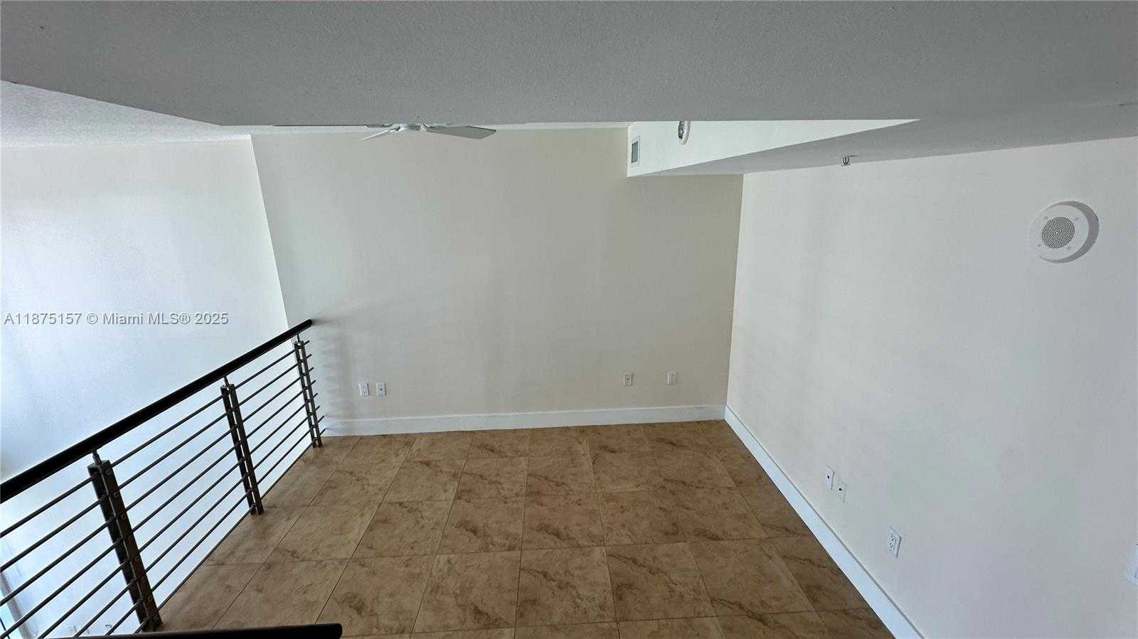 Small Image of 41 SOUTH EAST 5TH ST #1104, Miami Number 22