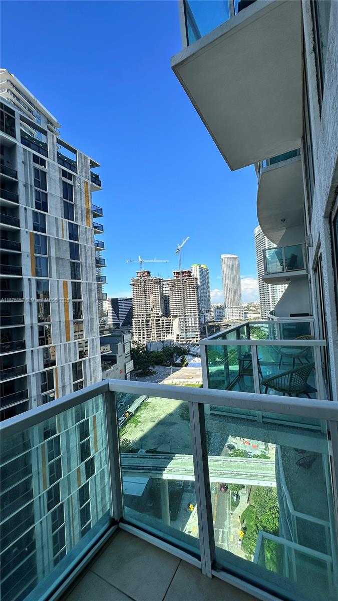 Small Image of 41 SOUTH EAST 5TH ST #1104, Miami Number 28