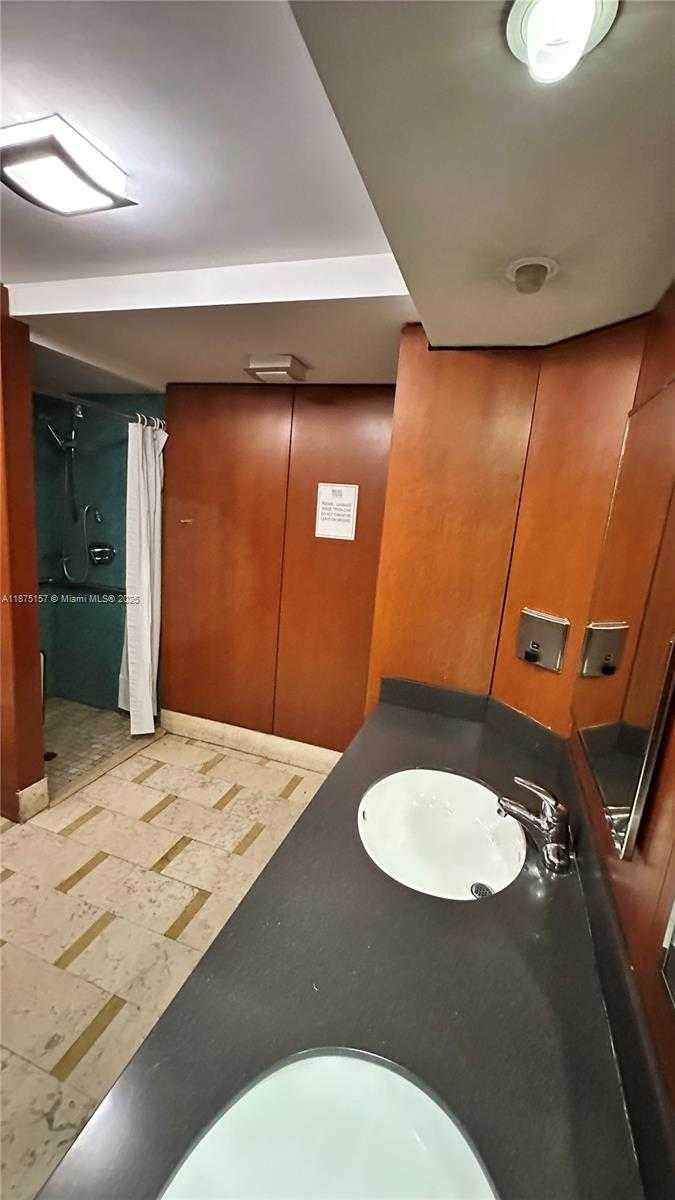 Small Image of 41 SOUTH EAST 5TH ST #1104, Miami Number 44