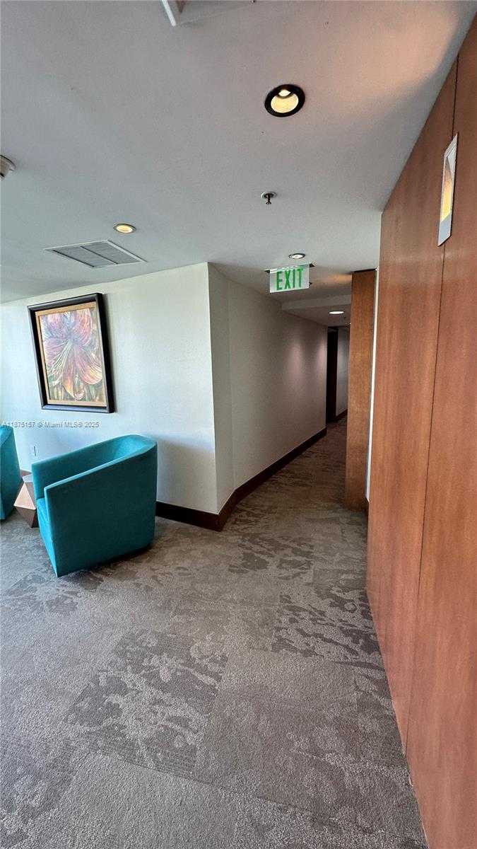 Small Image of 41 SOUTH EAST 5TH ST #1104, Miami Number 47