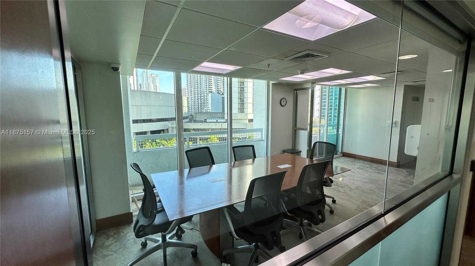 Small Image of 41 SOUTH EAST 5TH ST #1104, Miami Number 49