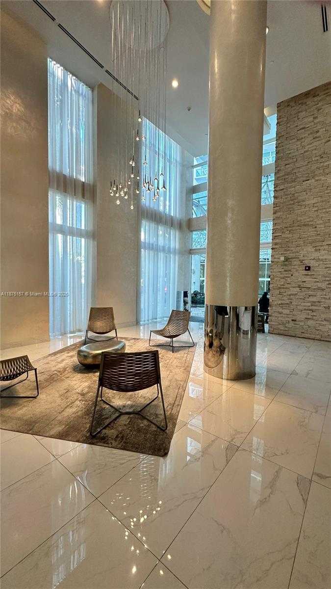 Small Image of 41 SOUTH EAST 5TH ST #1104, Miami Number 6