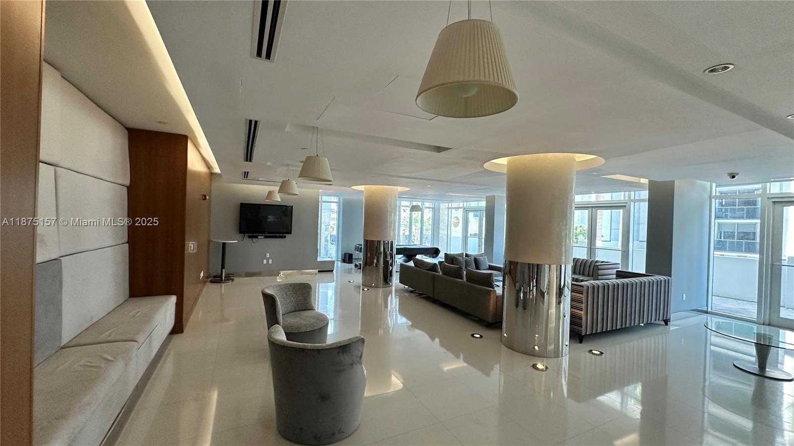 Small Image of 41 SOUTH EAST 5TH ST #1104, Miami Number 9