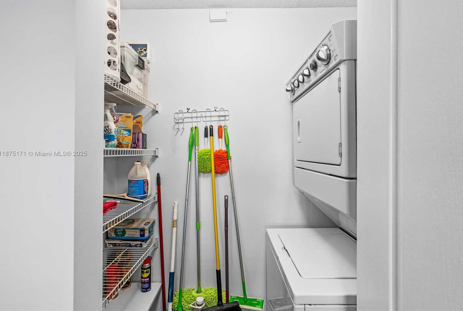 Small Image of 5757 COLLINS AVE #1602, Miami Beach Number 14