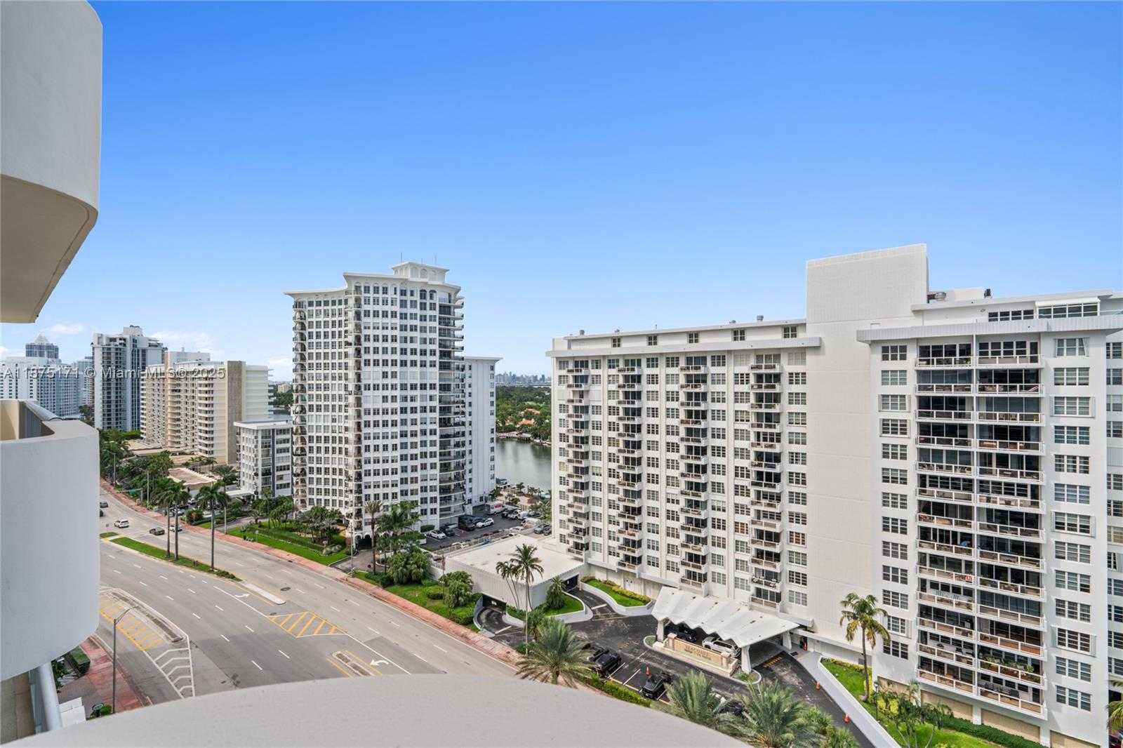 Small Image of 5757 COLLINS AVE #1602, Miami Beach Number 33
