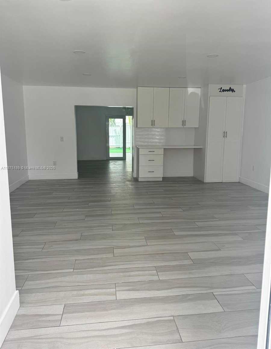 Small Image of 20028 SOUTH WEST 124TH PL, Miami Number 6