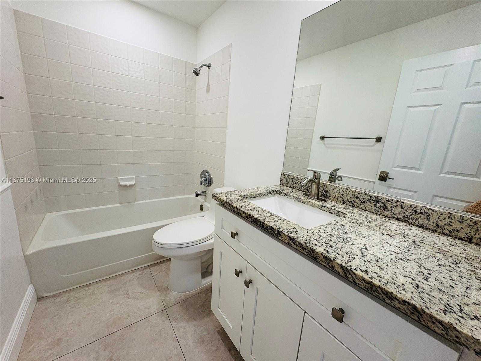 Small Image of 8579 DYNASTY DR #8579, Boca Raton Number 17