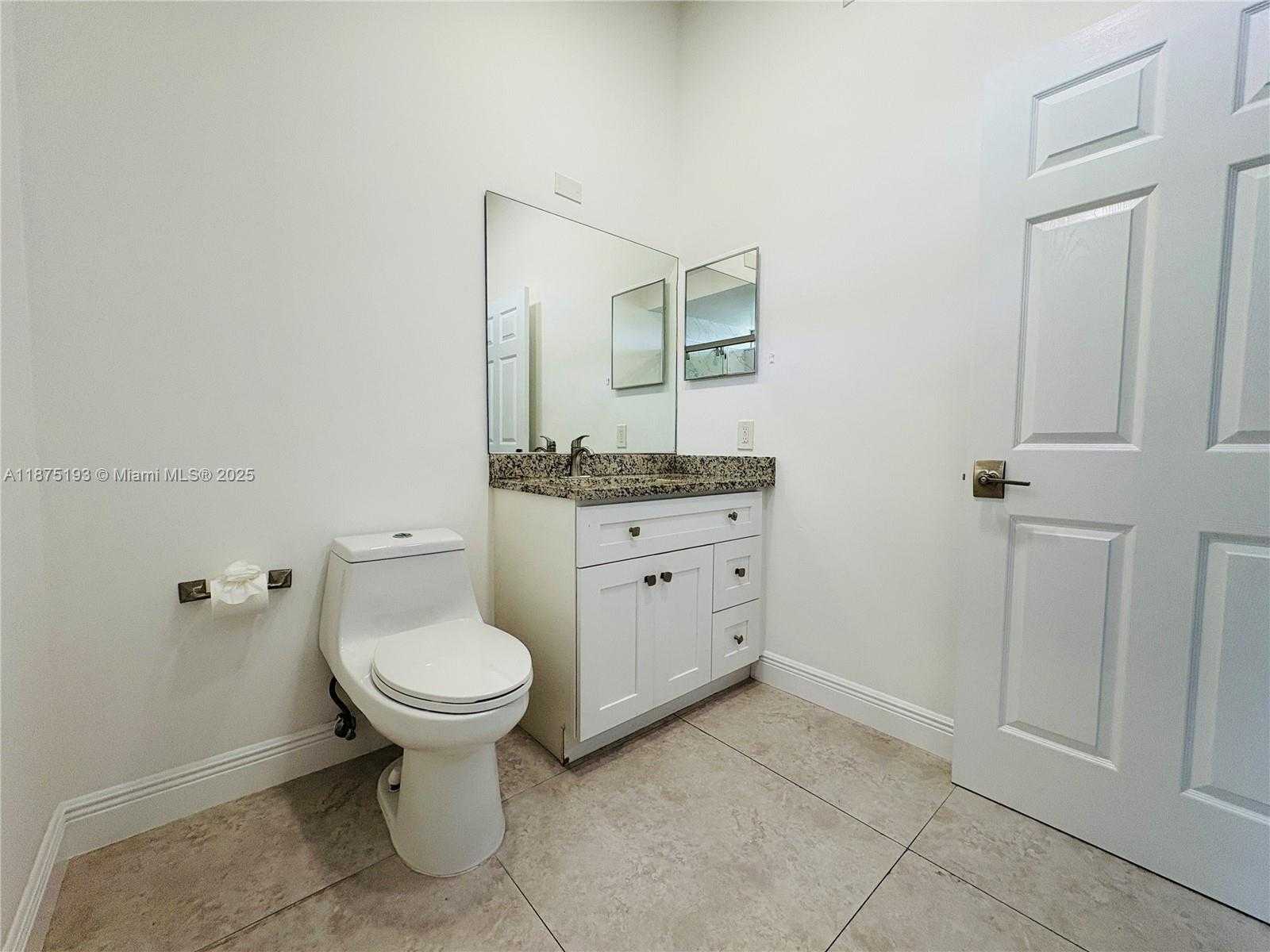 Small Image of 8579 DYNASTY DR #8579, Boca Raton Number 22