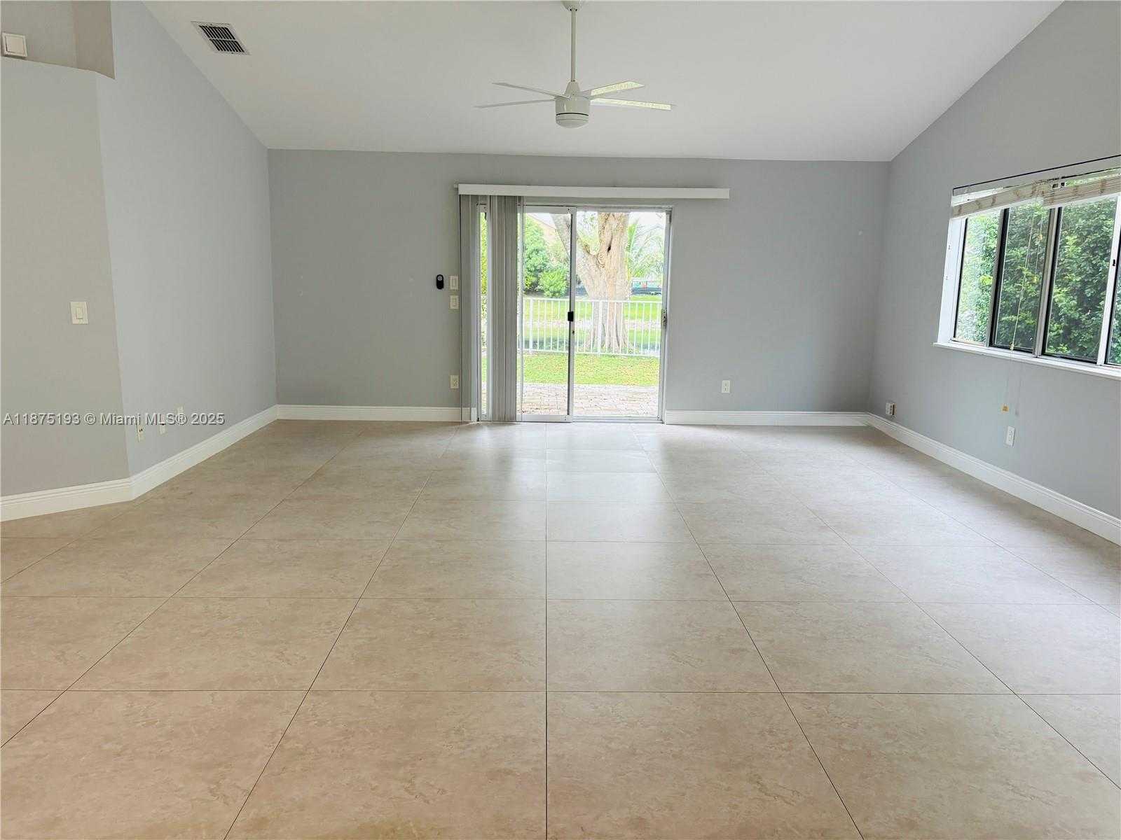 Small Image of 8579 DYNASTY DR #8579, Boca Raton Number 6
