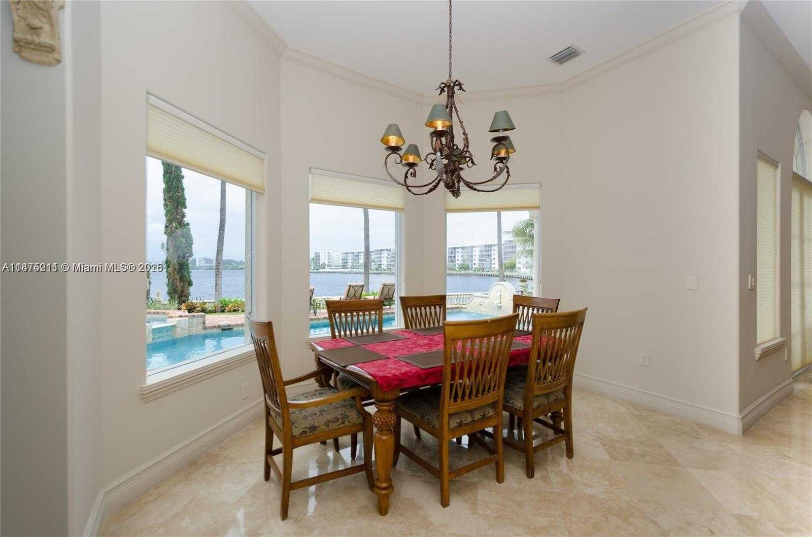 Small Image of 3283 NORTH EAST 171ST ST, North Miami Beach Number 10