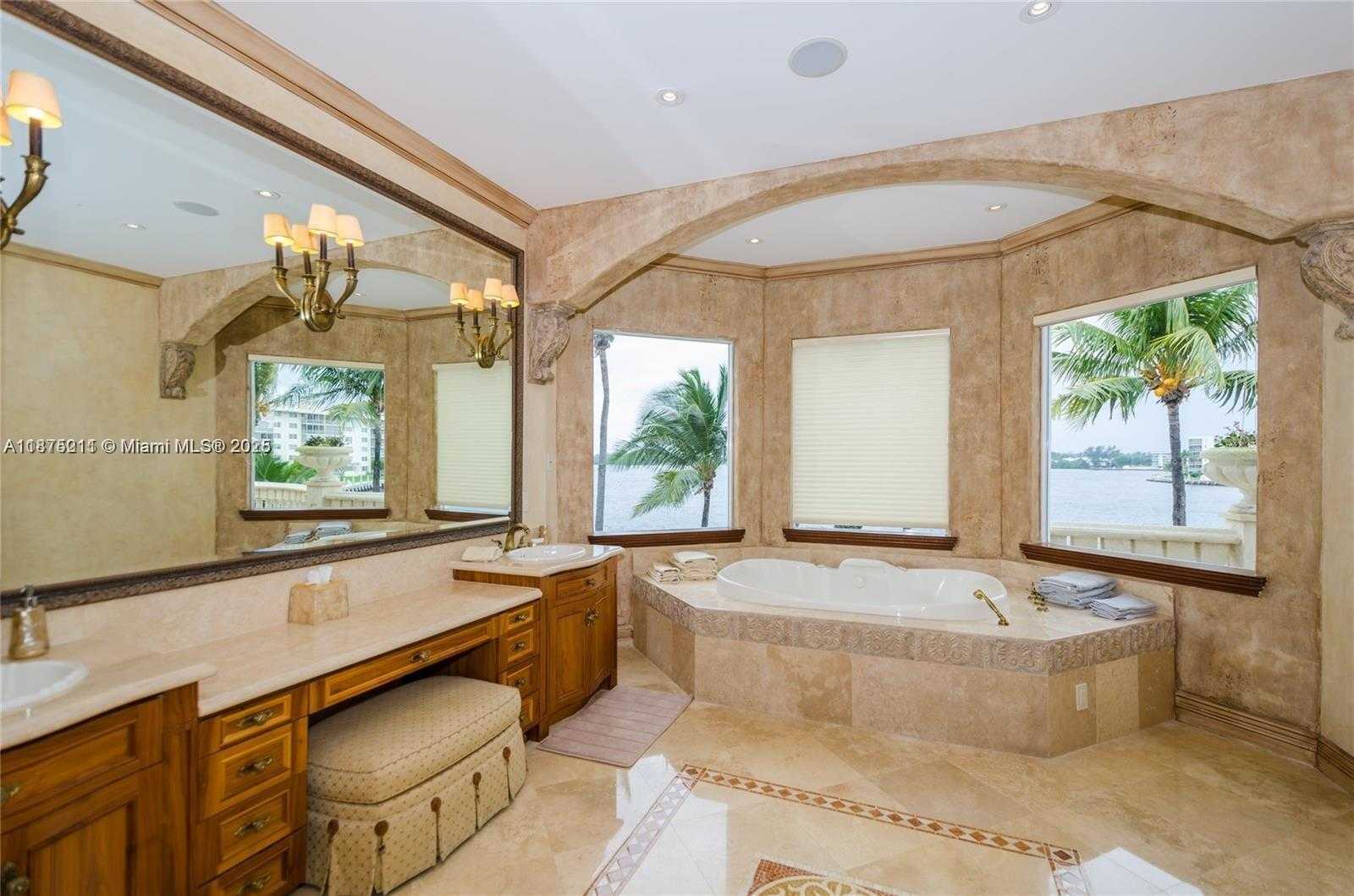 Small Image of 3283 NORTH EAST 171ST ST, North Miami Beach Number 14