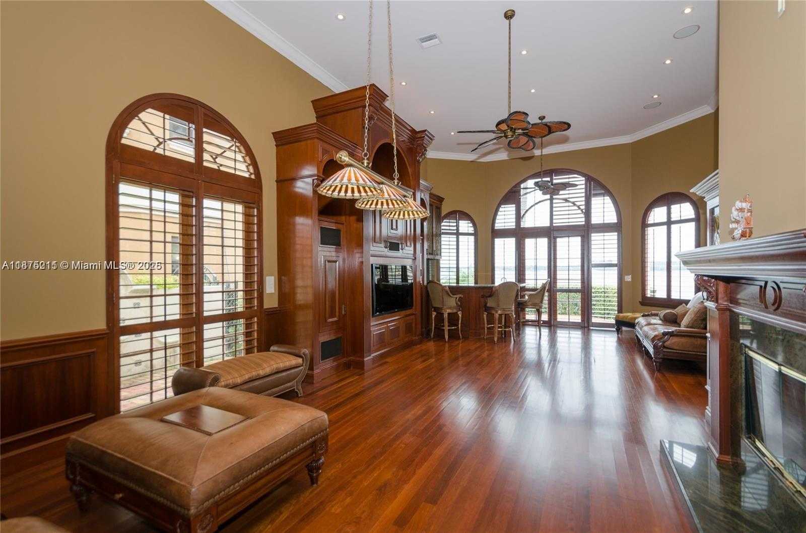 Small Image of 3283 NORTH EAST 171ST ST, North Miami Beach Number 17