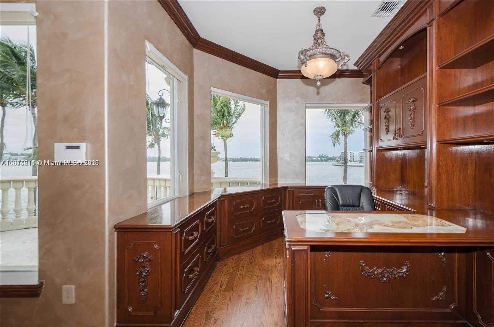 Small Image of 3283 NORTH EAST 171ST ST, North Miami Beach Number 8