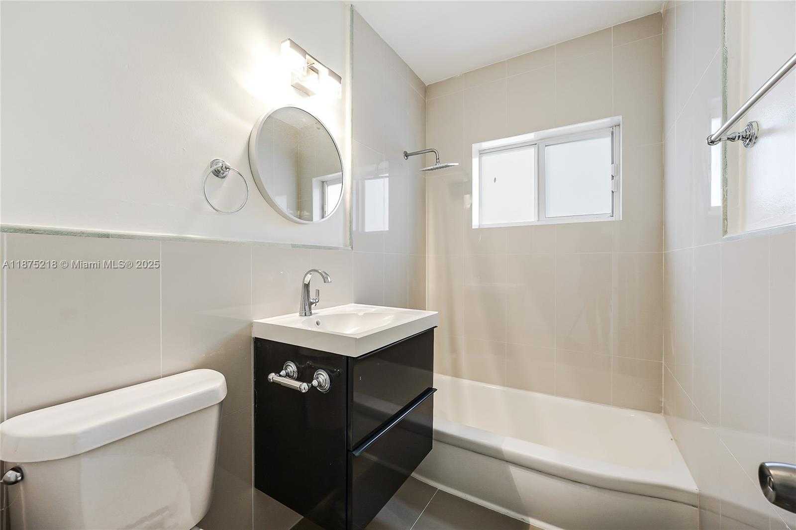 Small Image of 12885 GRIFFING BLVD, North Miami Number 13