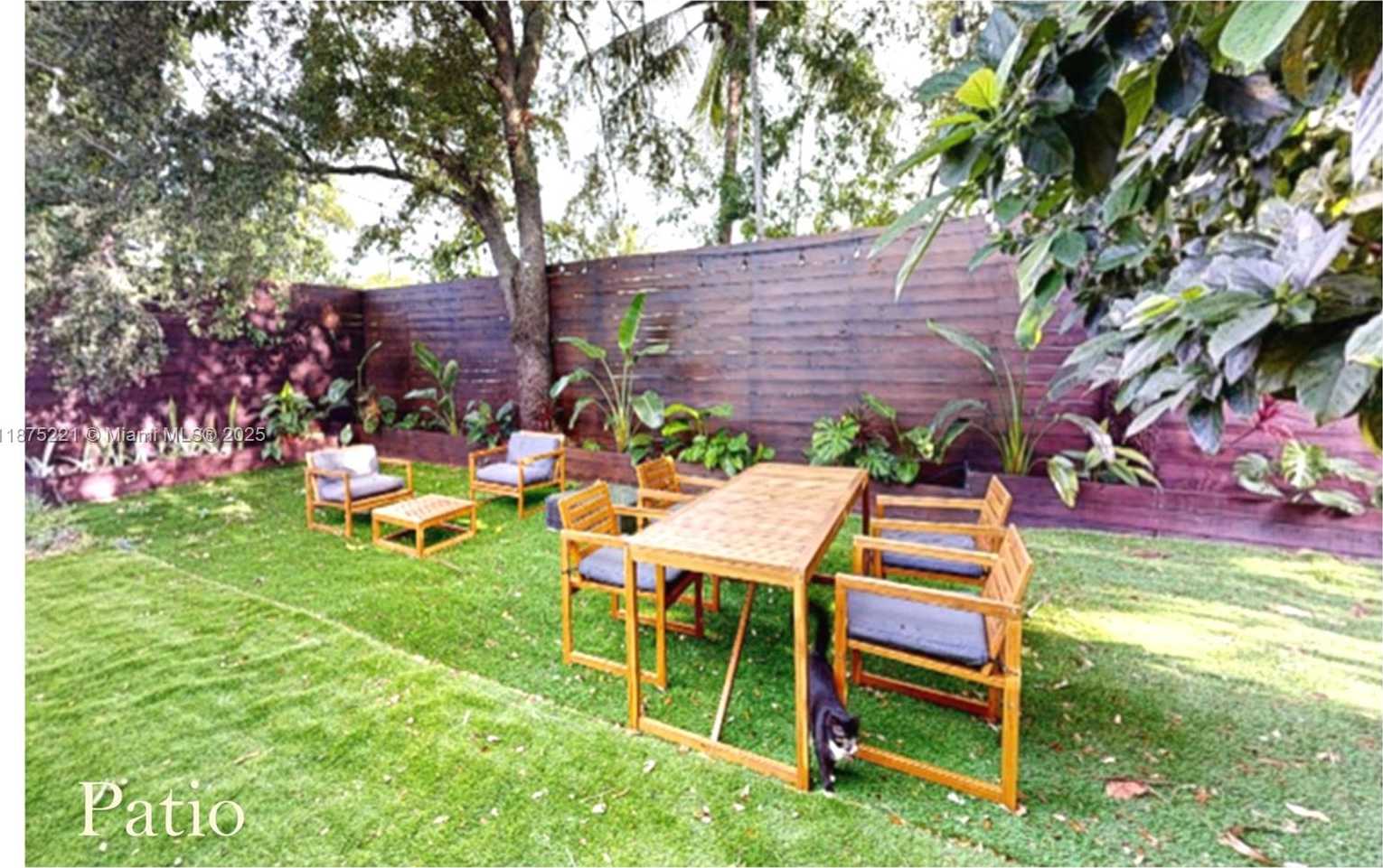 Small Image of 65 NORTH EAST 68TH ST #1, Miami Number 11