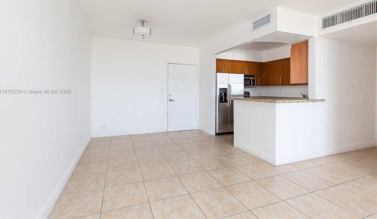Small Image of 7441 WAYNE AVE #12I, Miami Beach Number 6