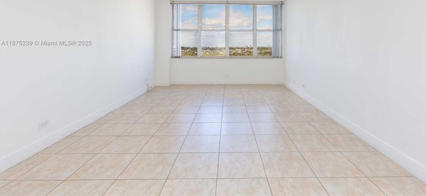 Small Image of 7441 WAYNE AVE #12I, Miami Beach Number 8